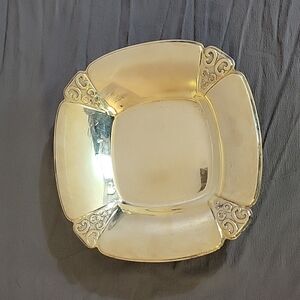 International Silver Co. 6-1/2" Nut Dish #1048 Silverplate